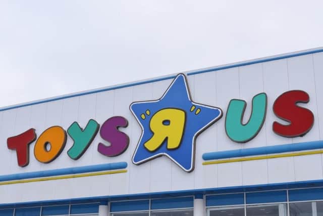 Toys R Us could start closing stores as early as next week