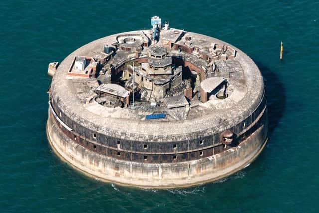 Horse Sand Fort