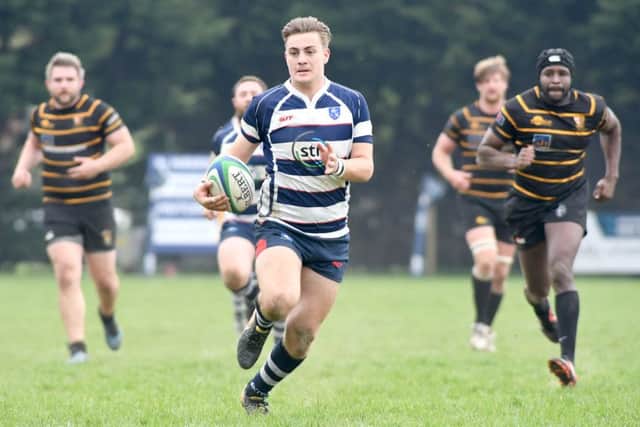 Reuben Knight finds space to run in one of Havant's nine tries. Picture: Neil Marshall (180422-190)