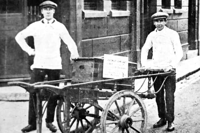 In 1910 the Ellsmore brothers pushed a barrow from Portsmouth to John o' Groats and back in 100-days for a Â£50 wager. (Robert James Coll.)
