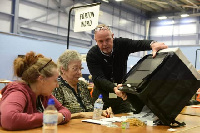 Catch Line: 180503- Election GosportDate: 3-5-2018Location: Gosport Leisure Centre, Foresrt Way, GosportStory: Local election count for Gosport wards - Picture: Duncan Shepherd PPP-180305-223526006