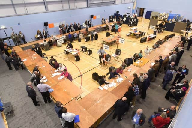 Catch Line: 180503- Election Gosport
Date: 3-5-2018
Location: Gosport Leisure Centre, Foresrt Way, Gosport
Story: Local election count for Gosport wards - 
Picture: Duncan Shepherd PPP-180305-230223006