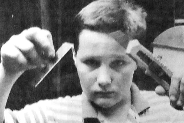 jpns 020618 retro
Knife - Patrick Brennan with the knife and spare unwrapped blade