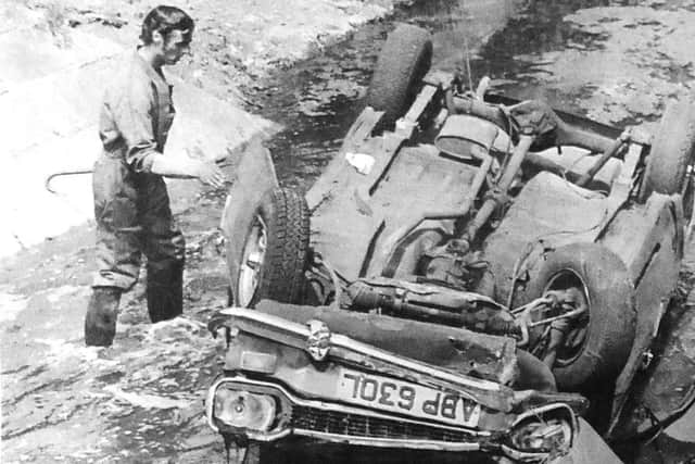 jpns 190518 retrowreckage - The mangled wreck of the car at Bedhampton