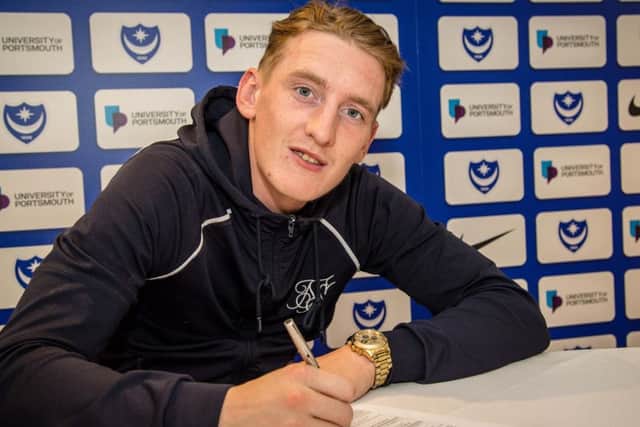 Ronan Curtis signs for Pompey