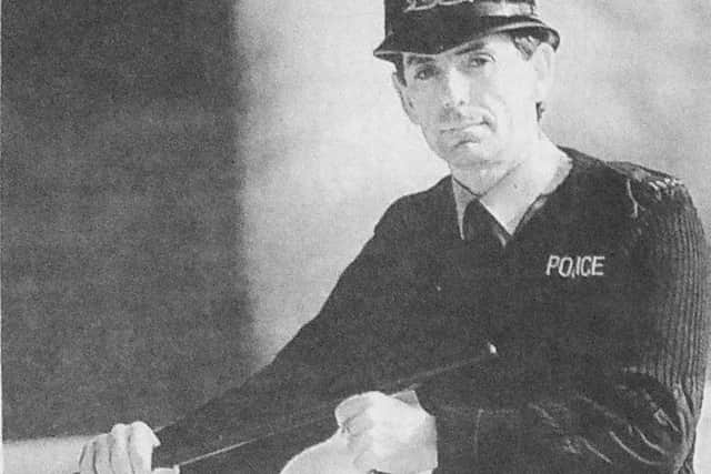 PC Dave Walker with the new-style baton. PPP-180619-094218006