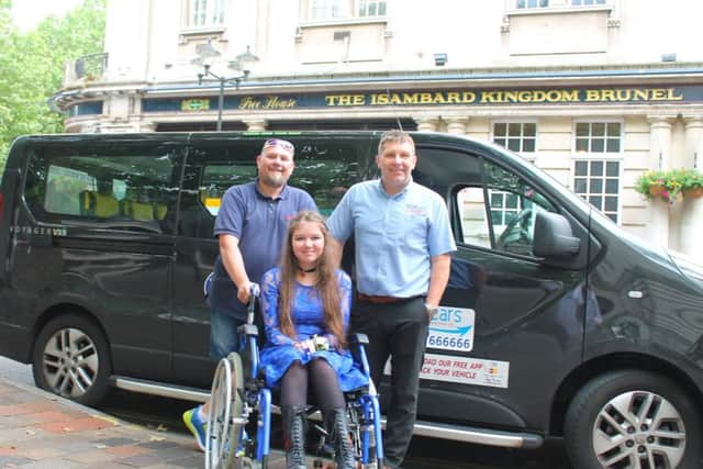 Rhianna Summut  with Lucas Henningham and Dave Campbell from Aqua Cars