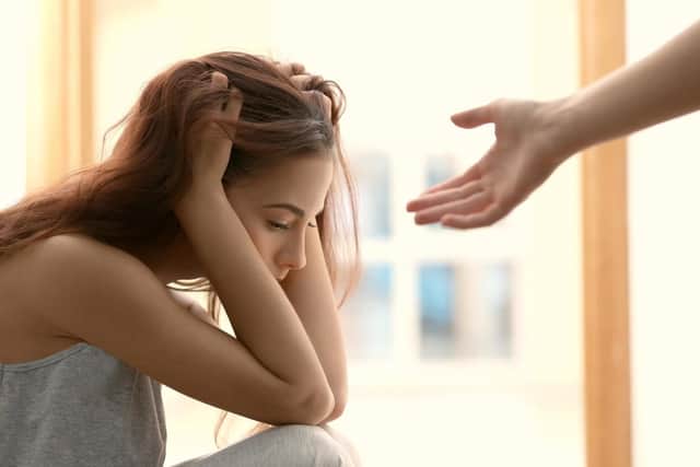 Kimberly says her friends are burning themselves out - mentally and physically - trying and project a perfect life on social media