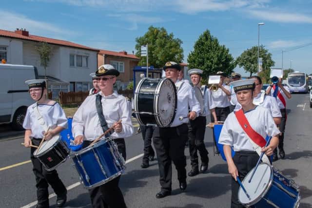 Paulsgrove Carnival - The carnival parades through the streets of PaulsgrovePicture: Vernon Nash (180394-025) PPP-180623-202307006
