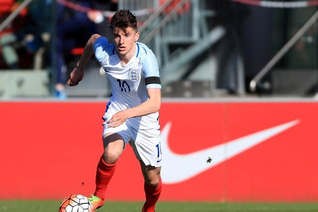 Chelsea midfielder Mason Mount is on the brink of a loan move to Derby