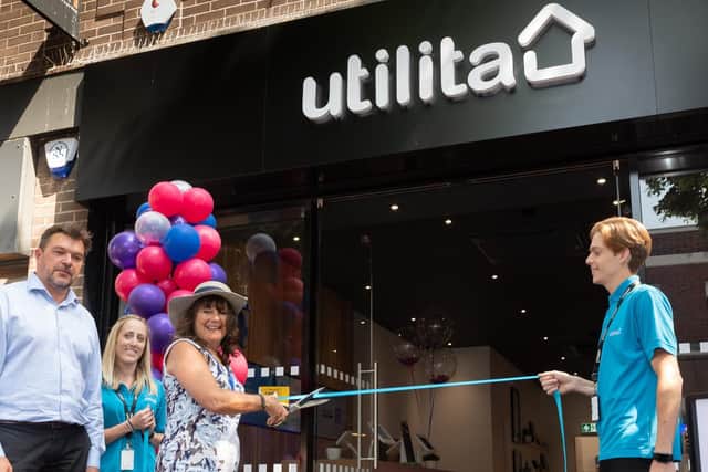 Utilita's  Bill Bullen, Amy Taylor, Gosport's deputy mayoress Kathleen Jones and Ben Surrey all help open the new store in High Street, Gosport