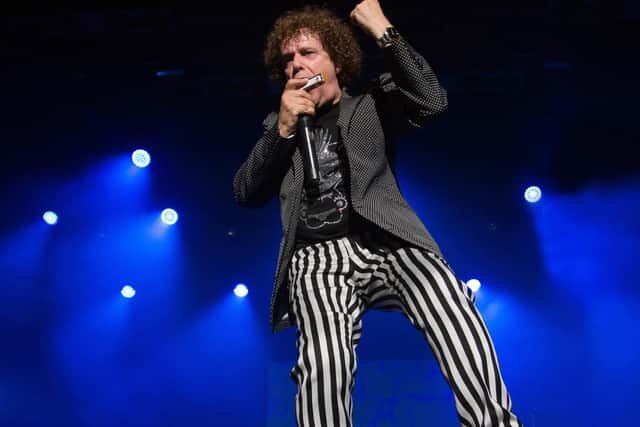 Leo Sayer performing live.