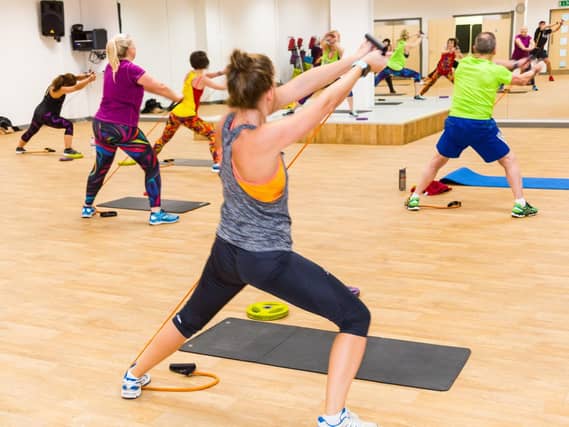 Feel good with friends or on your own at the classes