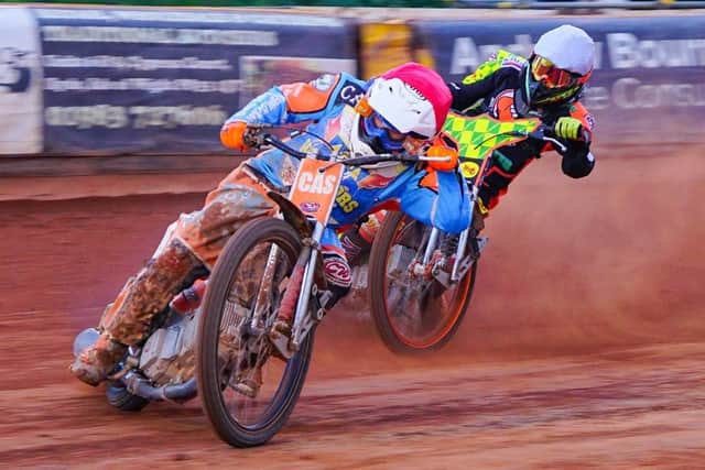 Wightlink Warriors' Danno Verge, left, is chased by Ryan Kinsley of Mildenhall Fen Tigers. Picture: Ian Groves/Sportography