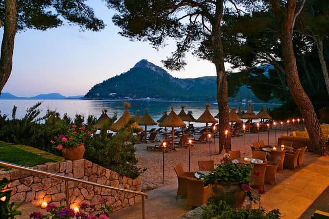 Dining at the beach has its own luxury.