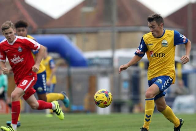 Ryan Pennery scored three, including two penalties, to see off Met Police