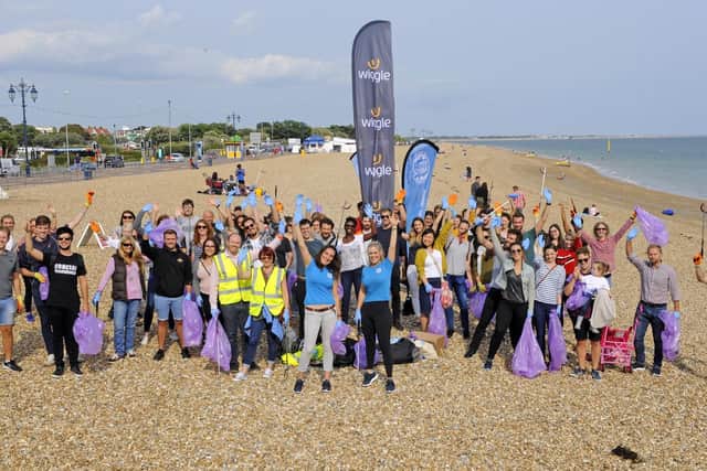 Portsmouth-based multi sport retailer, Wiggle headed to Southsea foreshore to carry out a beach clean with local community group, The Final Straw
