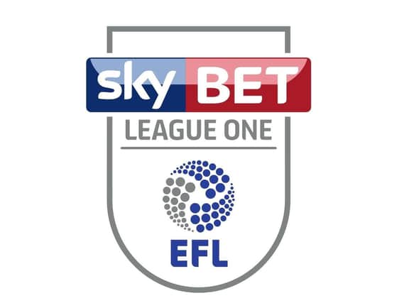 The League One logo.