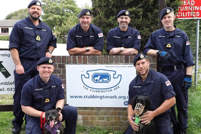 Pictured Left to right Back row LT Wallace, SLT Turner, SLT Gunn, SLT Stevens. Left to right front row SLT Millar and SLT Burton.
A group of junior Air Engineering Officers from HMS Sultan helped at The Stubbington Ark