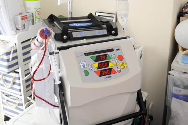 A home dialysis machine