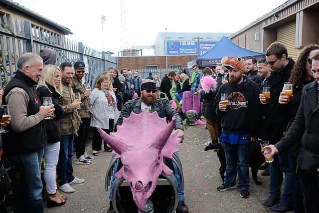 Staggeringly Good's drivable beer dispensing dinosaur 
Picture : Russ F Cox, Solent Sky Services