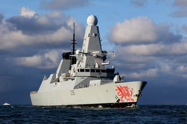 HMS Dragon has arrived in India for the latest part of her global deployment 

Images By L(PHOT) Dave Jenkins, Royal Navy