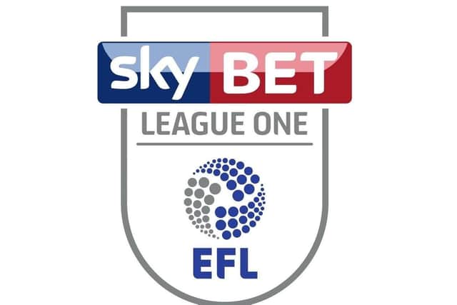 The League One logo.