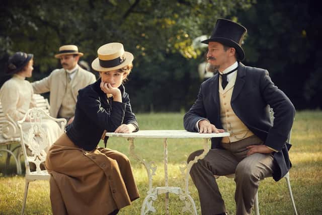 Keira Knightley as Sidonie-Gabrielle Colette and Dominic West as Henry Gauthier-Villars aka Willy in Colette.