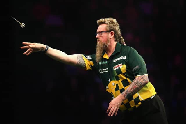 Simon Whitlock couldn't halt Richard North's charge. Picture: Alex Livesey/Getty Images