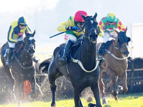Vision Des Flos, ridden by Tom Scudamore, on the way to National Spirit Hurdle victory at Fontwell / Picture by Malcolm Wells