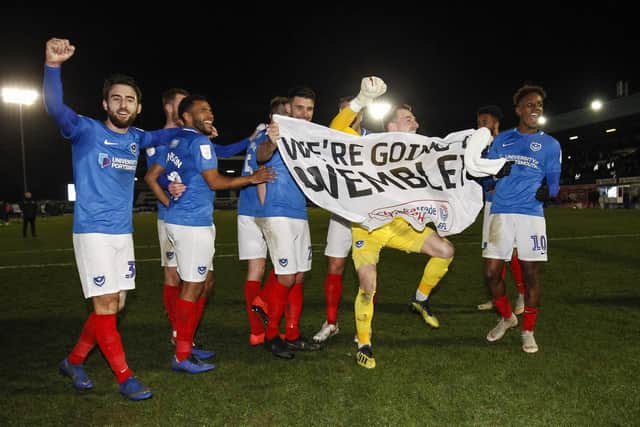 Pompey celebrate making it to Wembley. Photo by Daniel Chesterton/phcimages.com