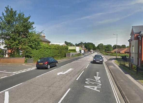 Fixed. 30mph. A32