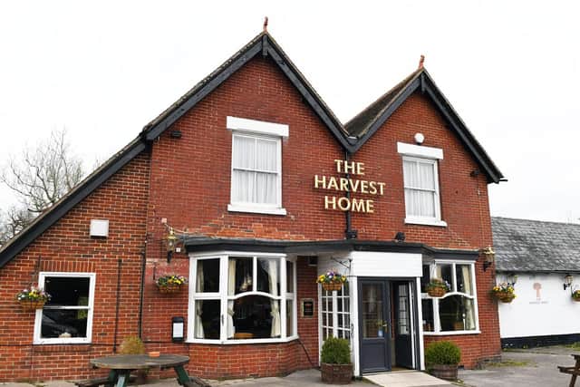 The Harvest Home in Denmead
Picture by: Malcolm Wells (190320-5245)
