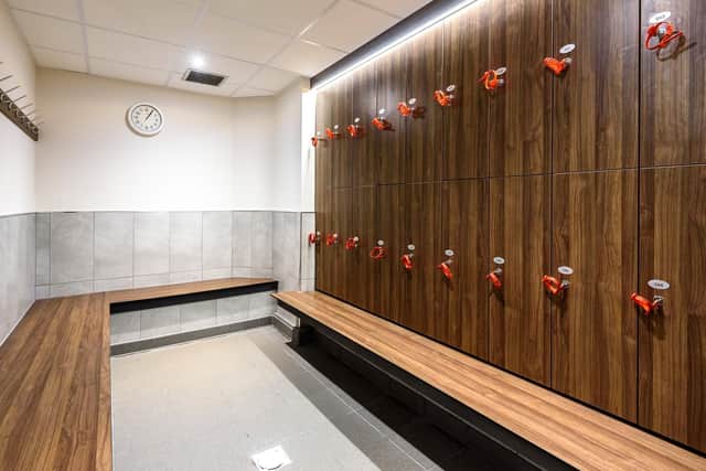 Women's changing rooms at You Fit Portsmouth