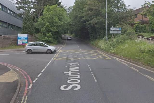 30mph. B2177 - Southwick Hill Road. In lay-by/bus stop on southbound side of the road opposite the north and south entrances to Queen Alexandra Hospital.