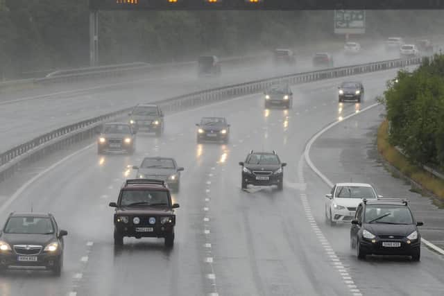 29/07/2018 Bad weather in Portsmouth. M27.Picture Ian Hargreaves  (180729-1_weather)