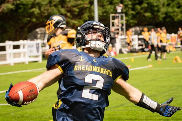 Kyle Phillips runs in for a touchdown for Portsmouth Dreadnoughts against Hertfordshire Cheetahs. Picture: Keith Woodland (090619-430)