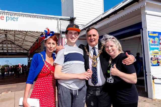 Harley Salter and his mum Vanessa with the Lord Mayor and Lady Mayoress of Portsmouth. Picture: Vernon Nash (200719-005)