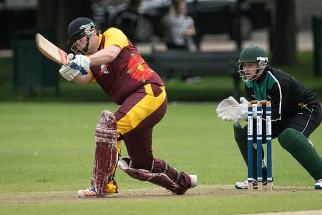 Havant batsman Pete Hopson Picture Credit: Keith Woodland