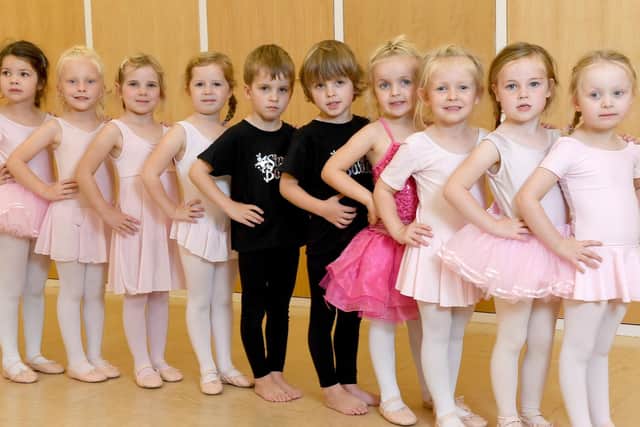 Twin brothers Otto and Ellery Beechurst 4 with their class.

Picture: Paul Jacobs/pictureexclusive.com