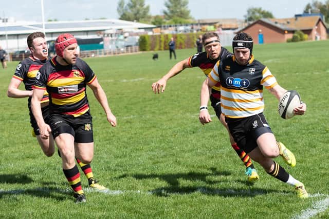 Noah Cannon, right, moves to outside centre for Portsmouth this weekend