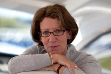 Hayling author Pauline Rowson