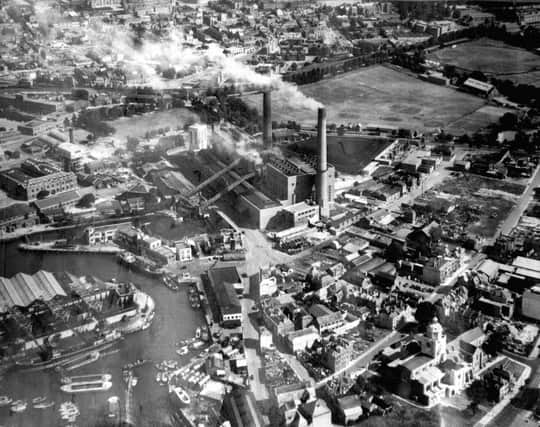Old Portsmouth power station circa 1948
