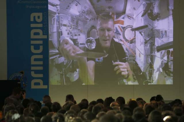 Major Tim Peake holds his 'cosmic classroom'