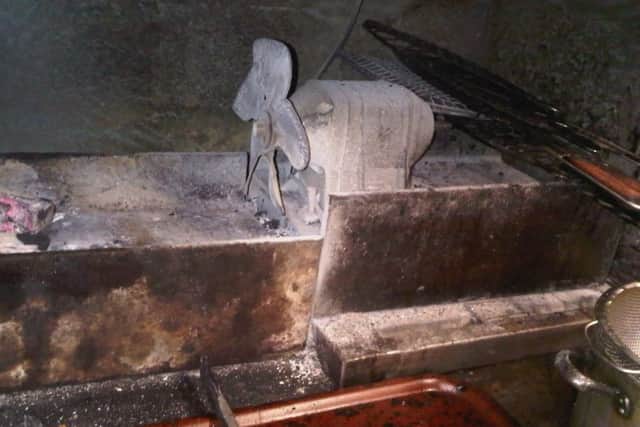 Am electric fan wired into an oven