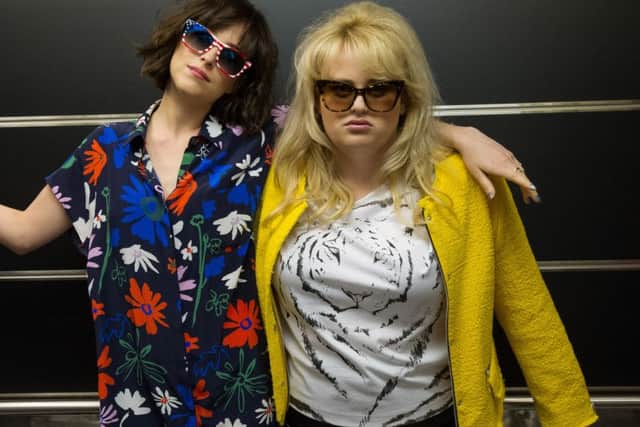 How To Be Single. Dakota Johnson as Alice and Rebel Wilson as Robin.