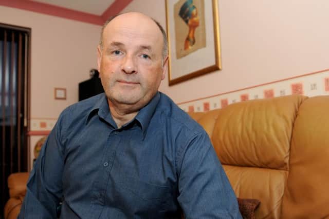 A hospital error at QA led Ralph Chivers to believe he had an aggressive tumour in his tonsil (160322-2915)