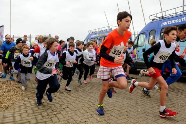 The start of the 5km Race with Rowan charity fun runPictures: Allan Hutchings (160376-387)