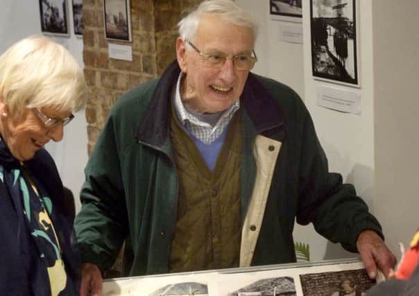 Volunteers working on the Secrets of the High Woods project.
Picture: © SDNPA / A.Pur