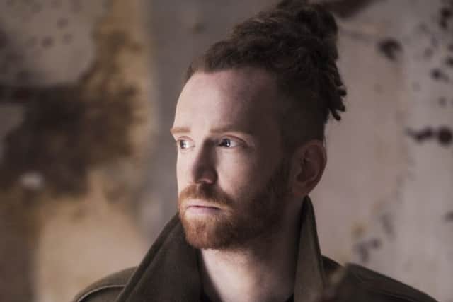 Newton Faulkner